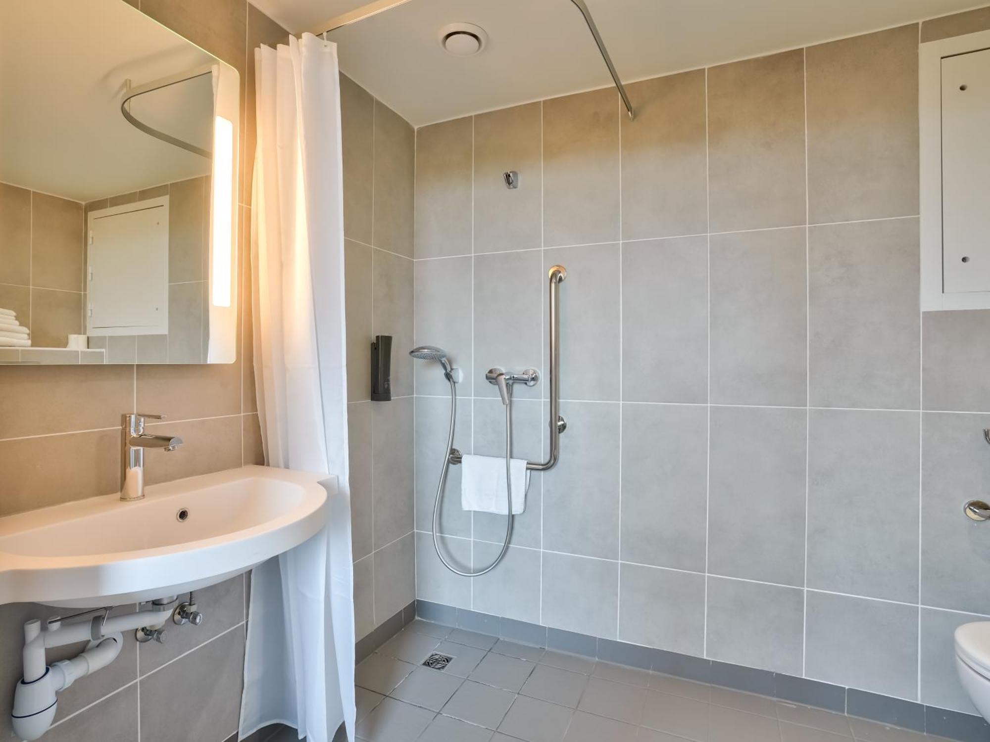 B&B Hotel Paris Porte D'Orleans 蒙鲁日 外观 照片